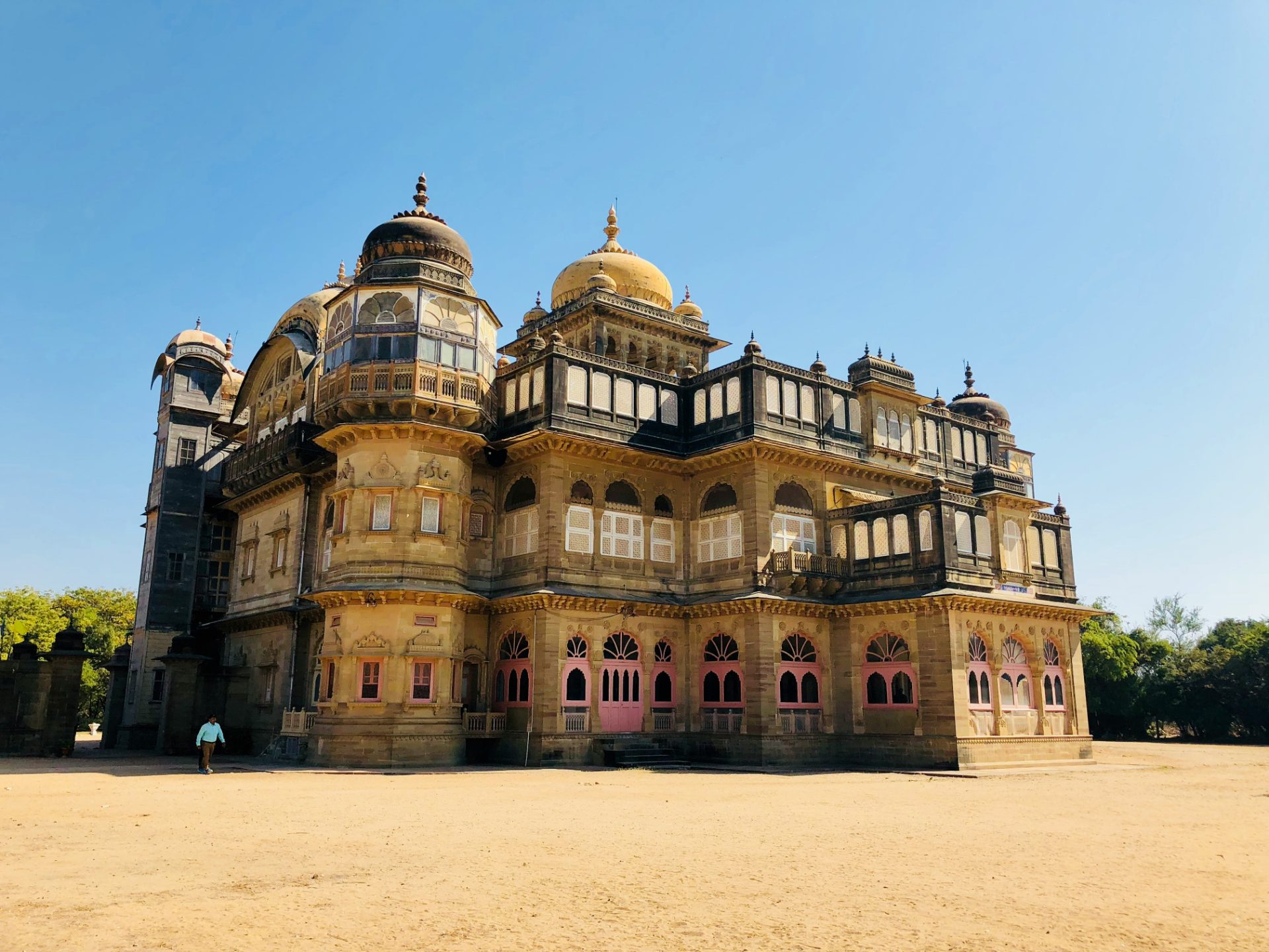Gujarat Holiday, Gujarat – India